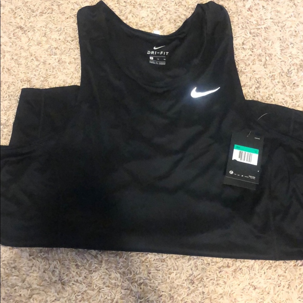 Men’s Nike dri-fit tank